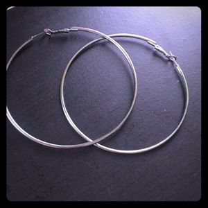 Earrings(hoops)